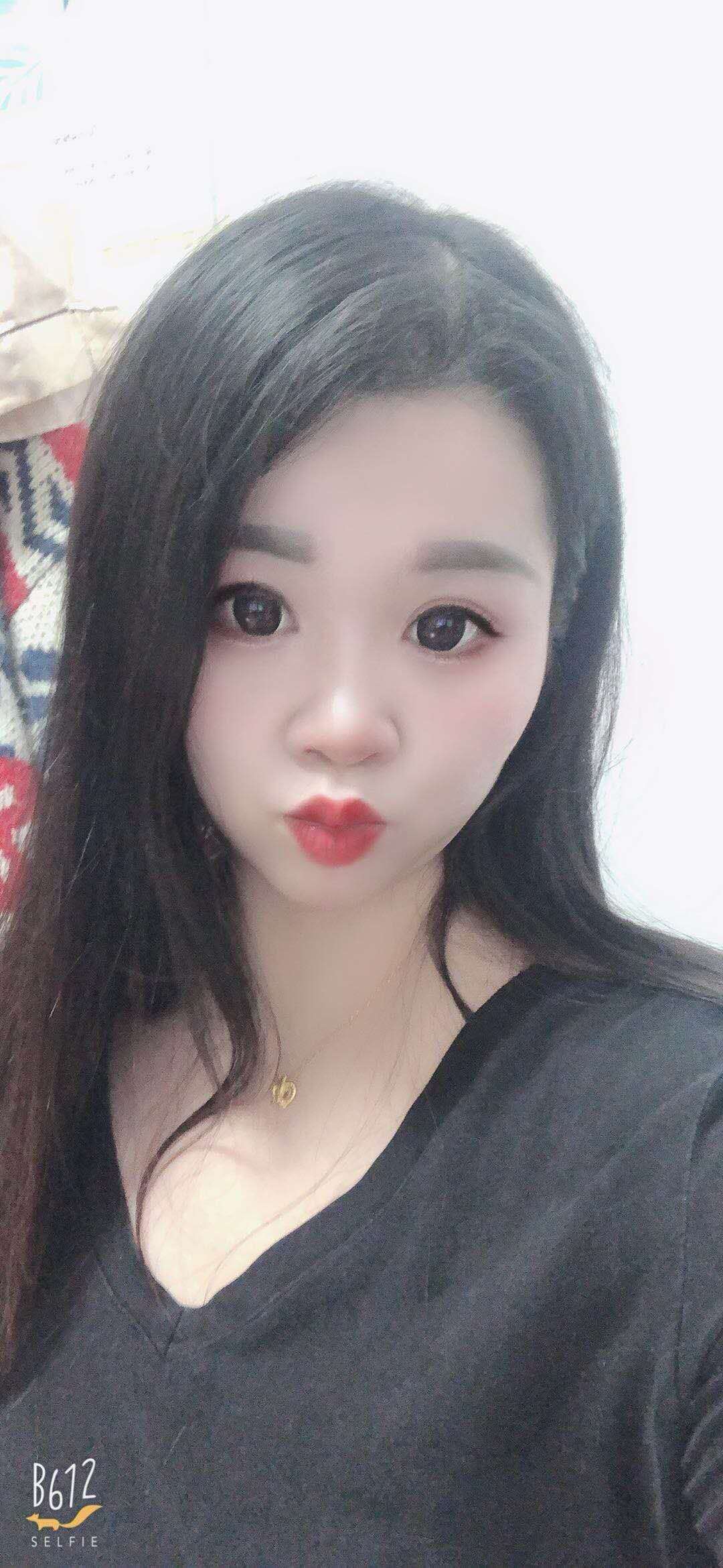 新人燕塘、小桃子